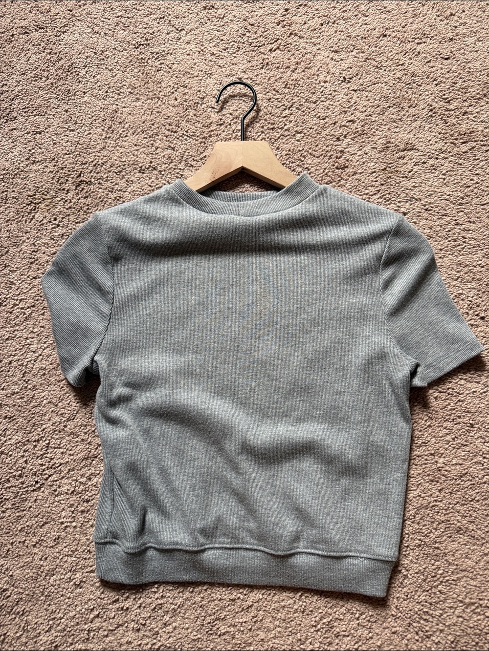 Gray Short Sleeve Knit Top